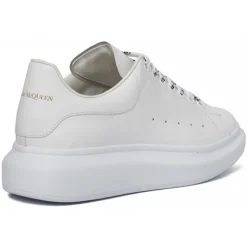 Alexander McQueen - Oversized Sneakers - White - Alexander McQueen Exclusive Luxury Collection - Avvenice