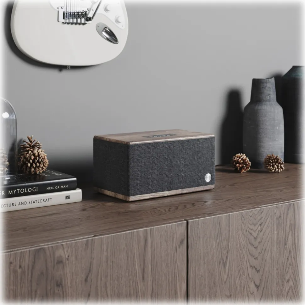Audio Pro - BT5 - Black - High Quality Speaker - Bluetooth 4.0 - Wireless - USB - Avvenice