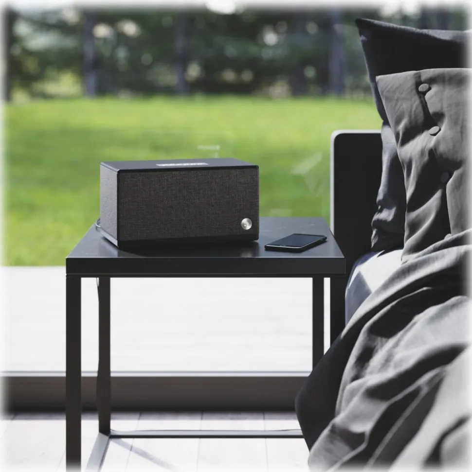 Audio Pro - BT5 - Black - High Quality Speaker - Bluetooth 4.0 - Wireless - USB - Avvenice