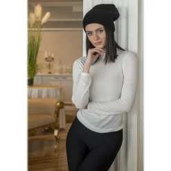 Avvenice - Precious Cashmere Cap - Black - Handmade in Italy - Exclusive Luxury Collection - Avvenice