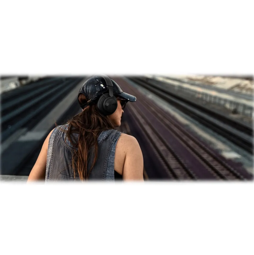 Bang & Olufsen - B&O Play - Beoplay H4 - Black - Wireless Over-Ear Headphones with a Focus on Pure Essentials - Avvenice