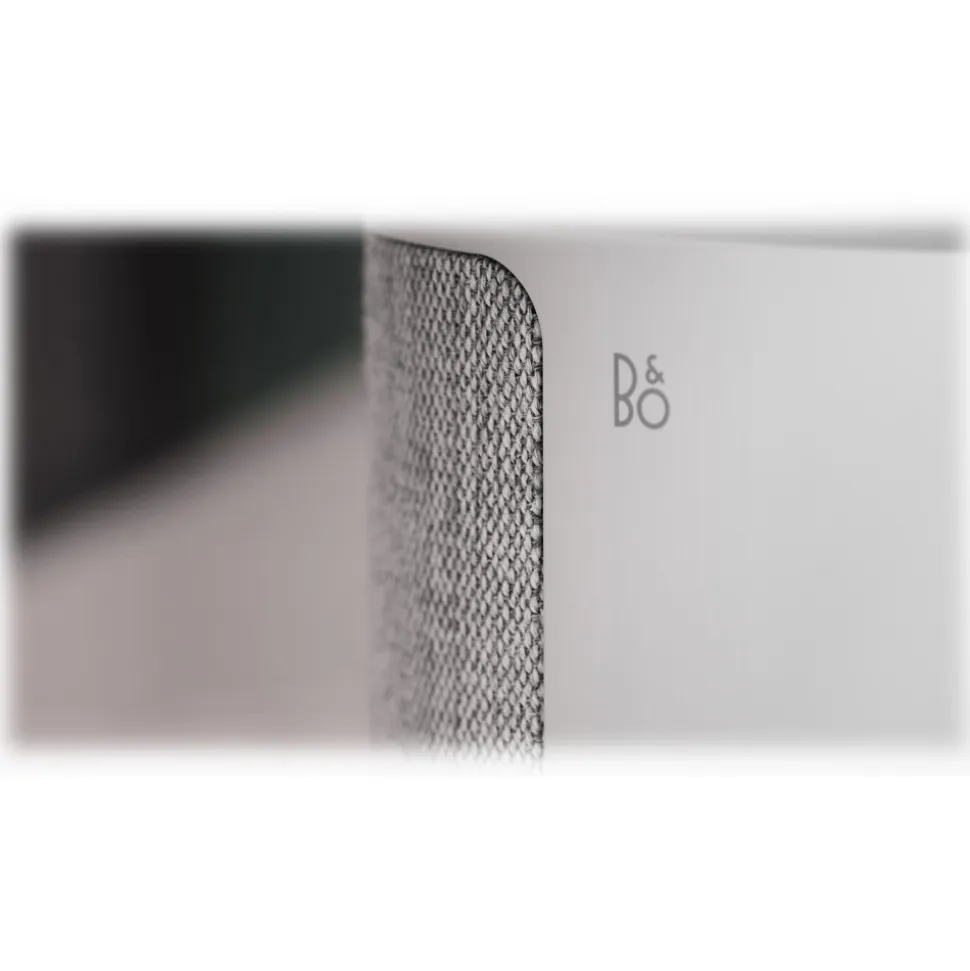 Bang & Olufsen - B&O Play - Beoplay M3 - Black - Flexible Compact and Powerful High Quality Wireless Speaker - Avvenice