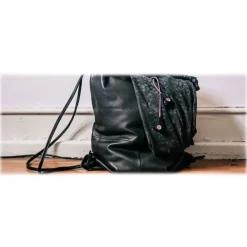 Bang & Olufsen - B&O Play - Beoplay H5 - Dusty Rose - Wireless Earphones for Music Lovers Who Live to Move - Avvenice