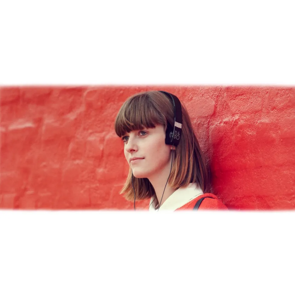 Bang & Olufsen - B&O Play - Form 2i - Black - Lightweight and Ergonomic Retro Chic Designed Headphone - Avvenice