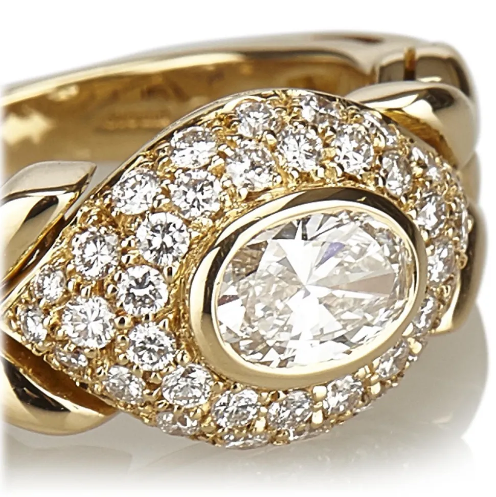 Bulgari Vintage - 18K Diamond Ring - Bvlgari Ring in Yellow Gold with Oval Diamond Heart - Luxury High Quality - Avvenice