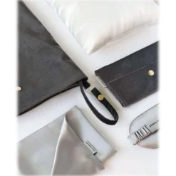 by Dariia Day - Silk Travel Set - Silver Grey - Bedding - Home - Mulberry Silk - Artisan Silk Pillowcase - Luxury - Avvenice