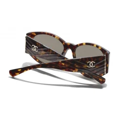 Chanel - Oval Sunglasses - Dark Tortoise Brown - Chanel Eyewear - Avvenice