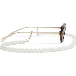 Chanel - Oval Sunglasses - Tortoise Brown - Chanel Eyewear - Avvenice