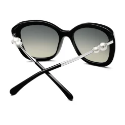 Chanel - Square Sunglasses - Black Gray Gradient - Chanel Eyewear - Avvenice
