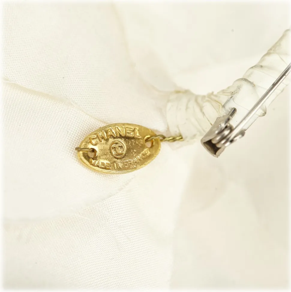 Chanel Vintage - Camellia Brooch - White Ivory - Brooch Chanel - Luxury High Quality - Avvenice