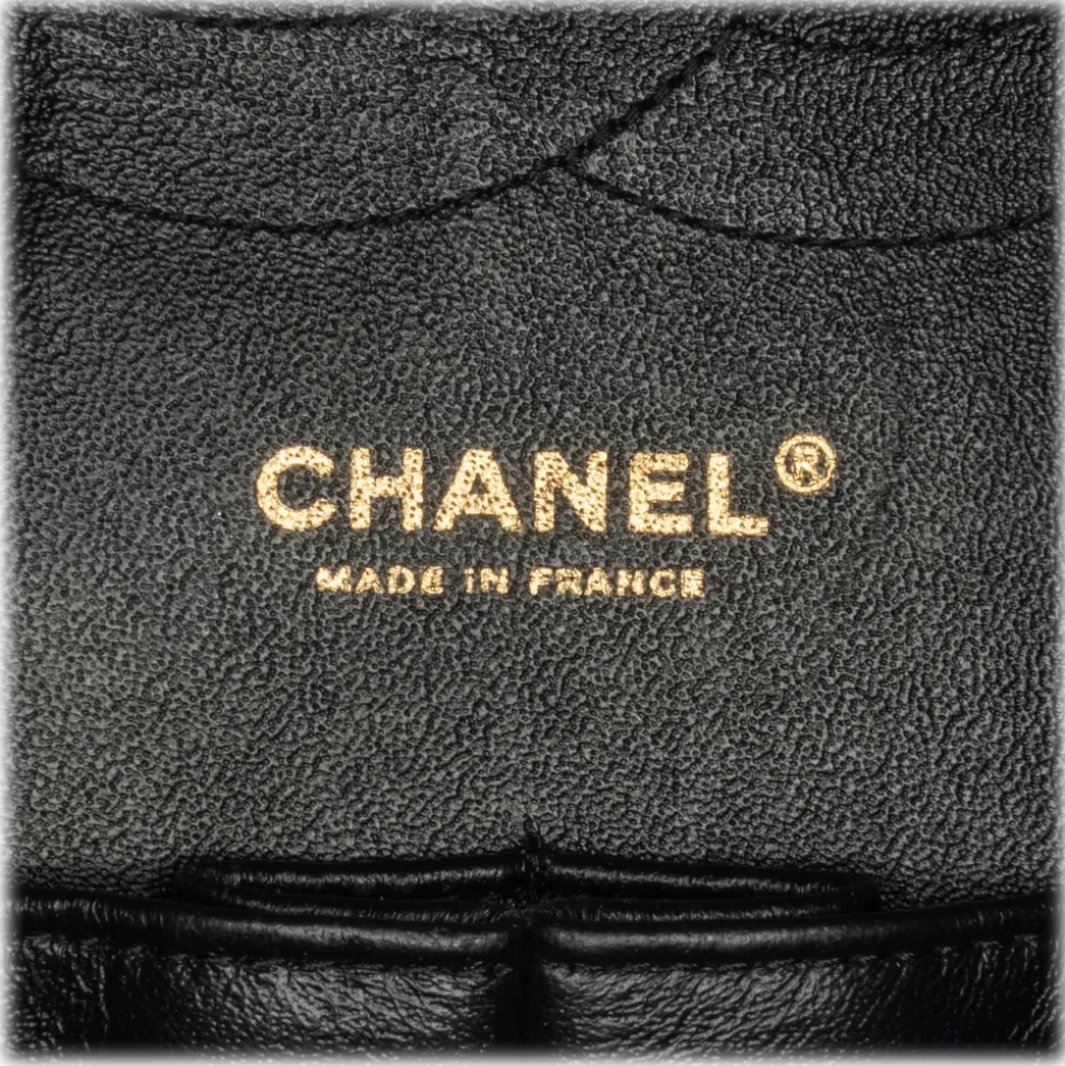 Chanel Vintage - Jumbo Classic Chevron Lambskin Double Flap - Black - Leather and Lambskin Handbag - Luxury High Quality - Avvenice