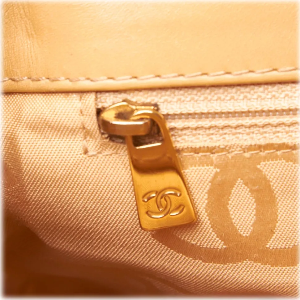 Chanel Vintage - Leather Surpique Handbag Bag - Brown - Leather Handbag - Luxury High Quality - Avvenice