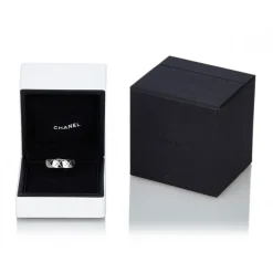 Chanel Vintage - Matelasse Ring - White Gold - Gold Ring Chanel - Luxury High Quality - Avvenice