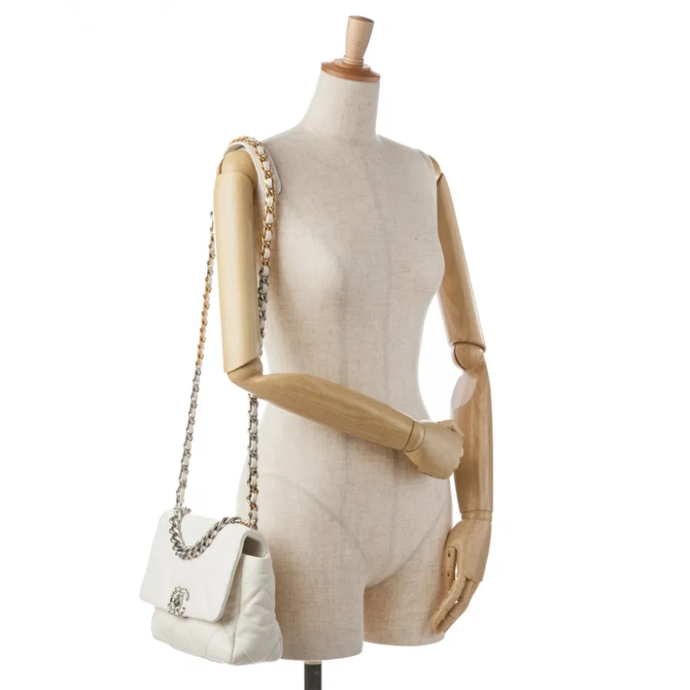Chanel Vintage - Medium Lambskin 19 Flap - White - Leather and Lambskin Handbag - Luxury High Quality - Avvenice