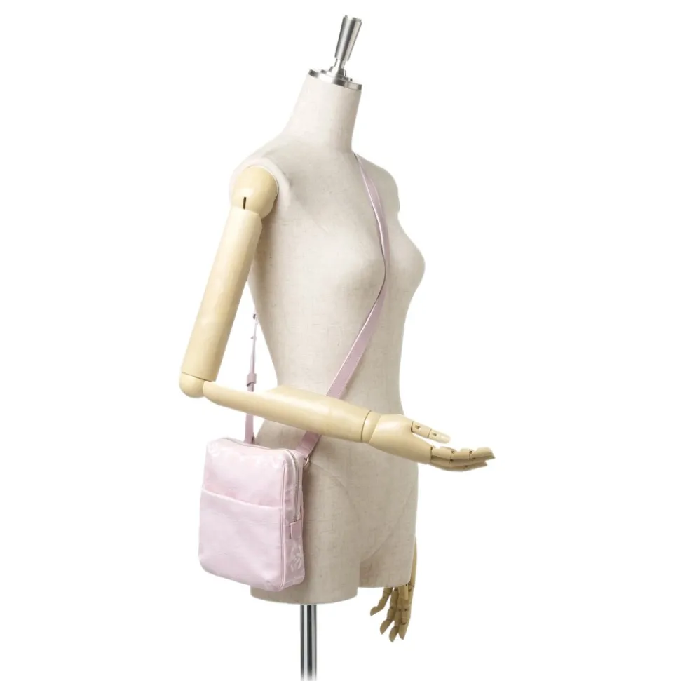 Chanel Vintage - New Travel Line Shoulder Bag - Pink - Canvas Handbag - Luxury High Quality - Avvenice