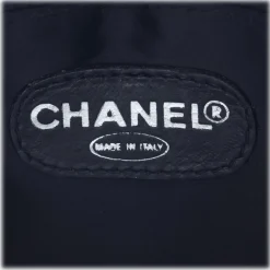Chanel Vintage - Patent Leather Chain Tote Bag - Black - Patent Leather Handbag - Luxury High Quality - Avvenice