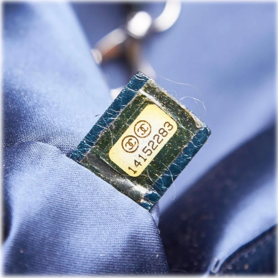 Chanel Vintage - Soft Caviar Tote Bag - Blue - Caviar Leather Handbag - Luxury High Quality - Avvenice