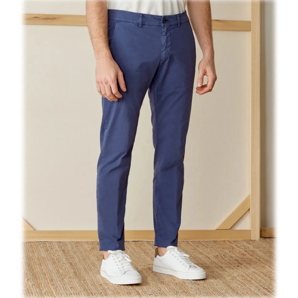Cruna - Marais Trousers in Cotton - 510 - Blue - Handmade in Italy - Luxury High Quality Pants - Avvenice