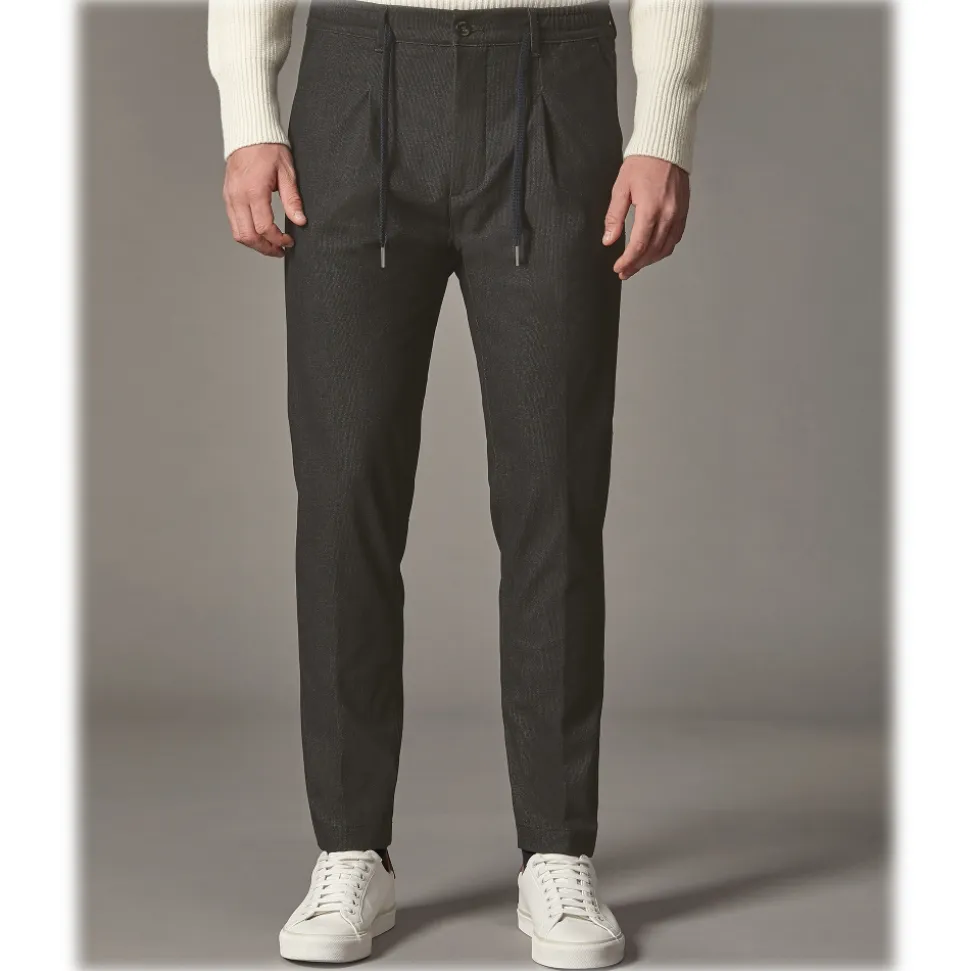 Cruna - Mitte Trousers in Corduroy - 615 - Black - Handmade in Italy - Luxury High Quality Pants - Avvenice