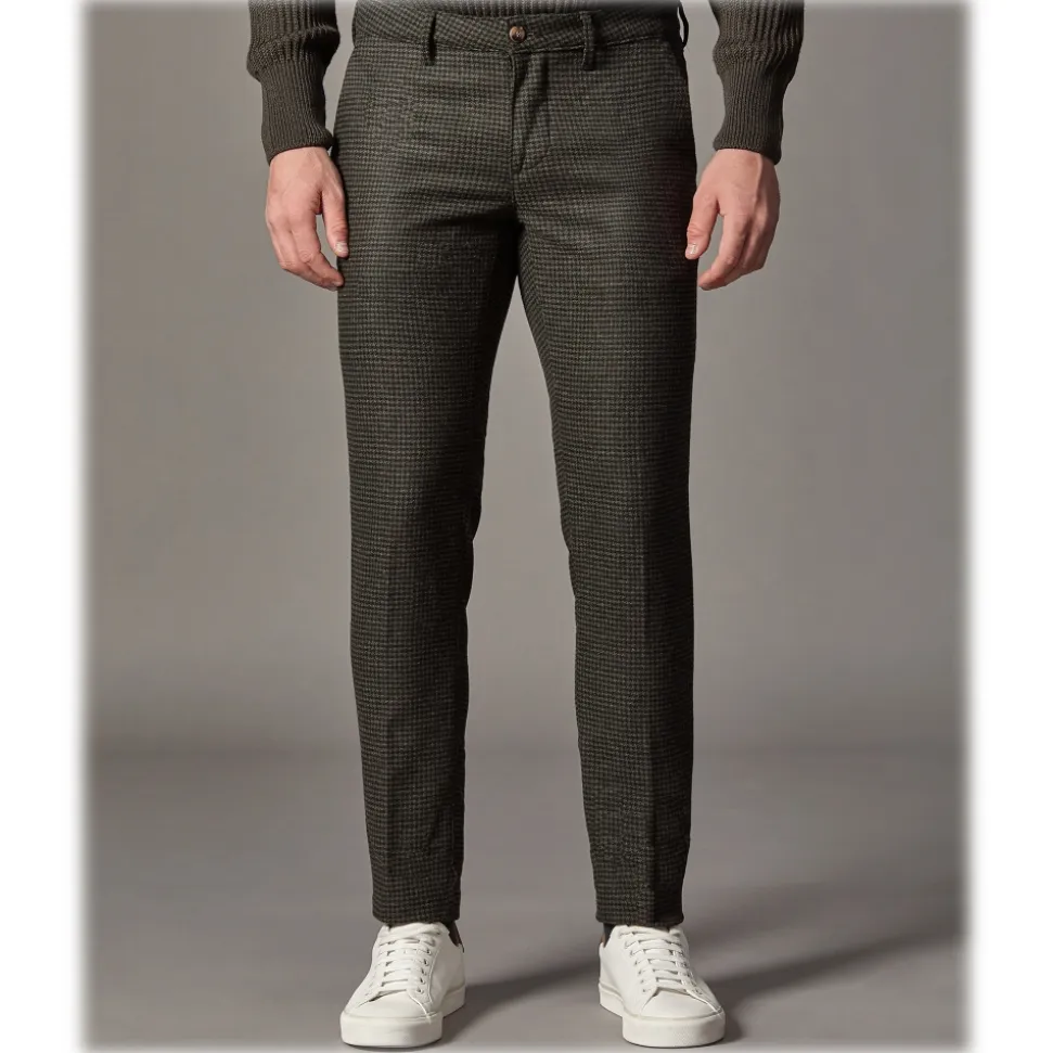 Cruna - New Town Trousers in Pied-de-Poule Wool - 482 - Forest Green - Handmade in Italy - Luxury High Quality Pants - Avvenice