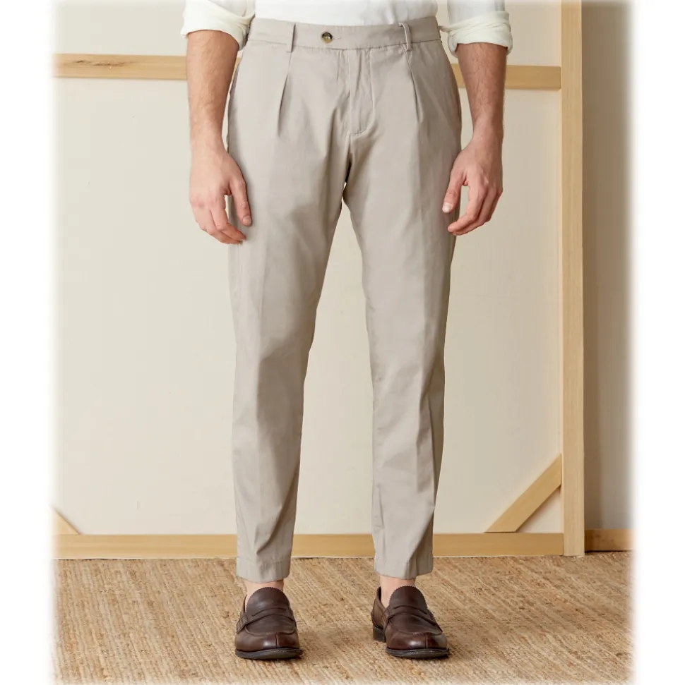 Cruna - Raval Trousers in Cotton - 520 - Beige - Handmade in Italy - Luxury High Quality Pants - Avvenice