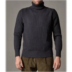 Cruna - Rollneck Sweater in Wool - 657 - Night Blue - Handmade in Italy - Luxury High Quality Sweater - Avvenice