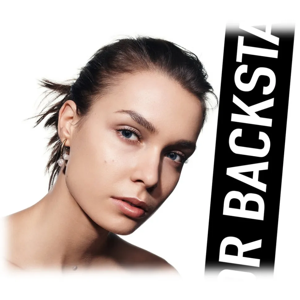 Dior - Dior Backstage Face & Body Foundation - Face & Body foundation - Luxury - Avvenice