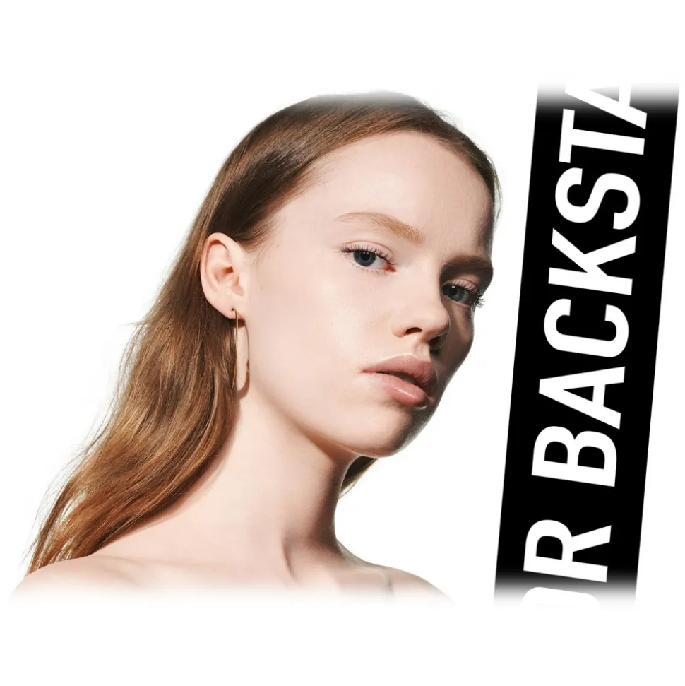 Dior - Dior Backstage Face & Body Foundation - Face & Body foundation - Luxury - Avvenice