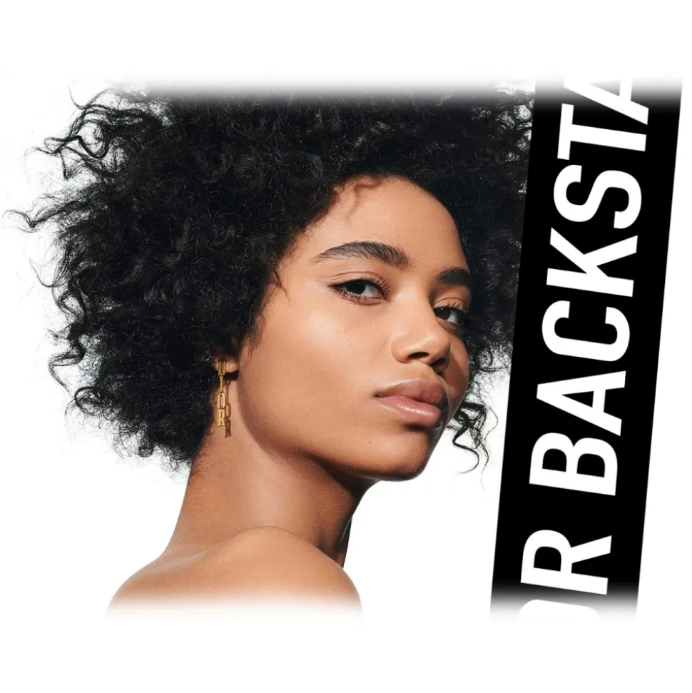 Dior - Dior Backstage Face & Body Foundation - Face & Body foundation - Luxury - Avvenice