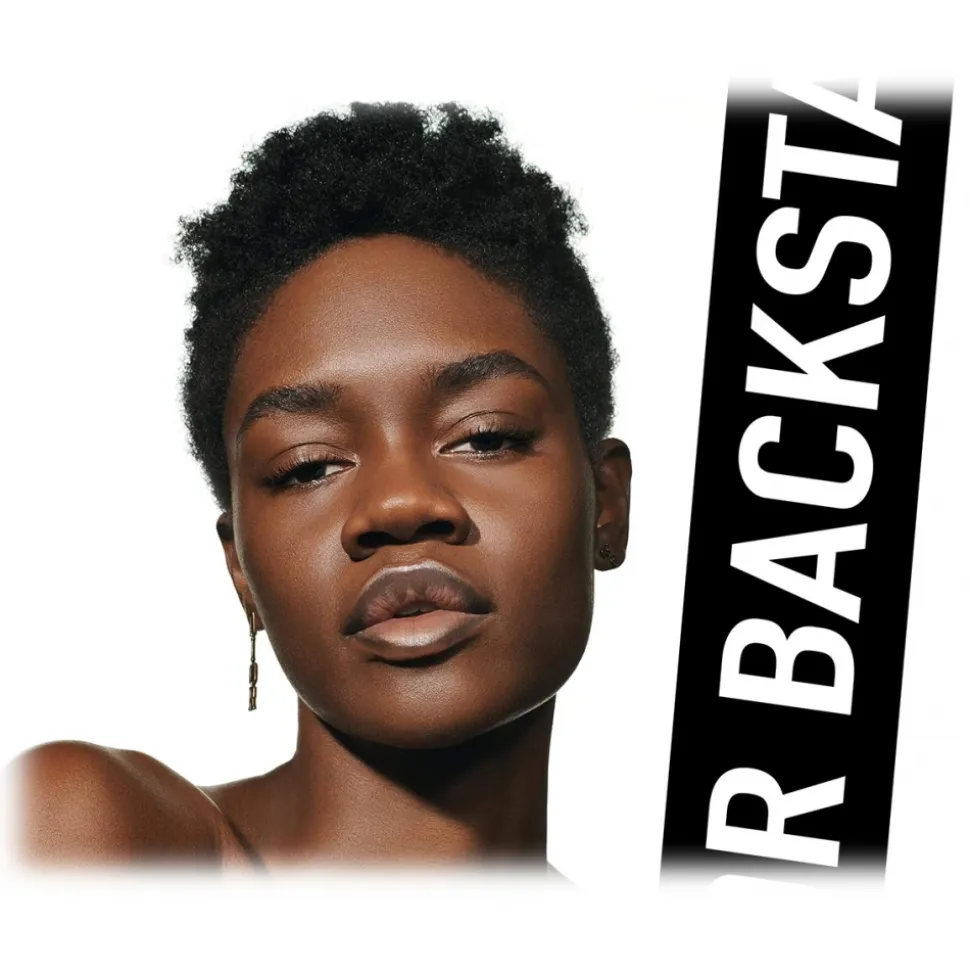 Dior - Dior Backstage Face & Body Foundation - Face & Body foundation - Luxury - Avvenice