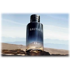 Dior - Sauvage - Eau de Toilette - Luxury Fragrances - 200 ml - Avvenice