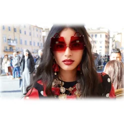 Dolce & Gabbana - Sunglasses in Metal Inspired by the "Sicily" Bag - Gold - Sunglasses - Dolce & Gabbana Eyewear - Avvenice