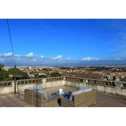 Domus Monamì Luxury Suites - Discovering Rome - 4 Days 3 Nights - Suite Cesare / Adriano - Rome Exclusive Luxury - Avvenice