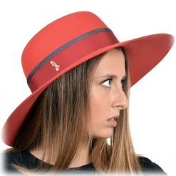 Doria 1905 - Jeanne - Hat Laque Scarab - Accessories - Handmade Artisan Italian Cap - Avvenice