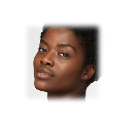 Estée Lauder - Double Wear Stay-in-Place Makeup - Luxury - Avvenice