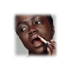 Estée Lauder - Pure Color Envy Hi-Lustre Light Sculpting Lipstick - Luxury - Avvenice