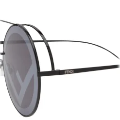 Fendi - Run Away - Black Oversize Sunglasses - Fashion Week 17 - Sunglasses - Fendi Eyewear - Avvenice