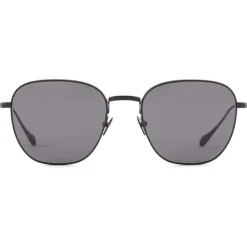 Giorgio Armani - Classic Sunglasses - Black - Sunglasses - Giorgio Armani Eyewear - Avvenice