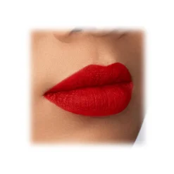 Giorgio Armani - Lip Maestro Velvety Liquid Lipstick - High Pigmentation Velvety Mat Lipstick - 402 - Red-to-Go - Luxury - Avvenice