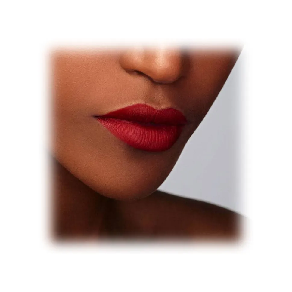 Giorgio Armani - Lip Magnet Liquid Lipstick - Long Lasting Liquid Lipstick with Extremely Light Finish Mat - Luxury - Avvenice