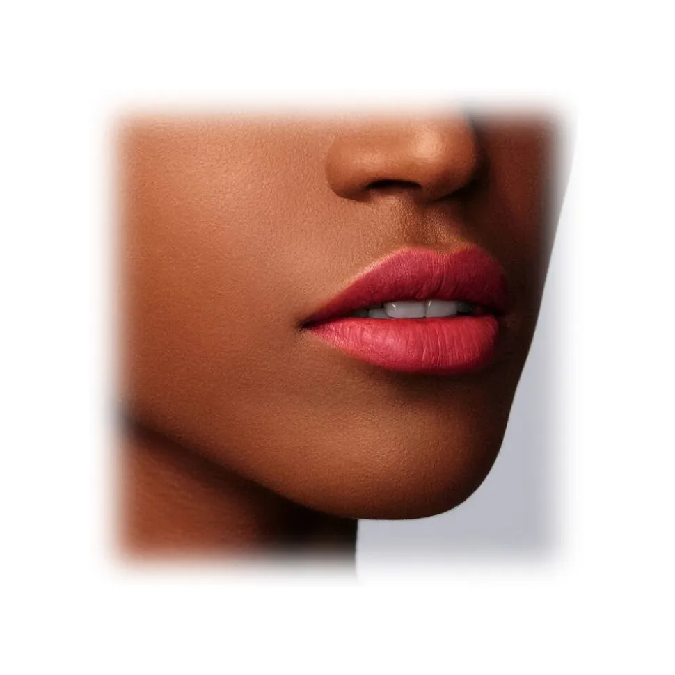 Giorgio Armani - Lip Magnet Liquid Lipstick - Long Lasting Liquid Lipstick with Extremely Light Finish Mat - Luxury - Avvenice