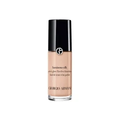 Giorgio Armani - Luminous Silk Foundation - Light Liquid Foundation - Luxury - Avvenice