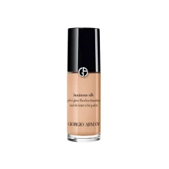 Giorgio Armani - Luminous Silk Foundation - Light Liquid Foundation - Luxury - Avvenice