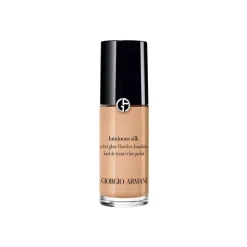 Giorgio Armani - Luminous Silk Foundation - Light Liquid Foundation - Luxury - Avvenice