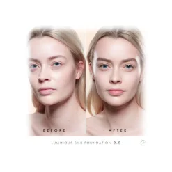 Giorgio Armani - Luminous Silk Foundation - Award Nominee Armani’s Iconic Lightweight Foundation - Luxury - Avvenice