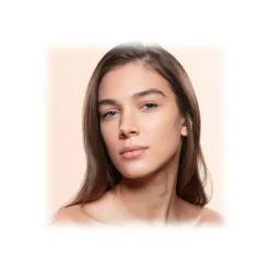 Giorgio Armani - Luminous Silk Foundation - Award Nominee Armani’s Iconic Lightweight Foundation - Luxury - Avvenice