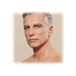 Giorgio Armani - Luminous Silk Foundation - Award Nominee Armani’s Iconic Lightweight Foundation - Luxury - Avvenice