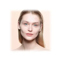 Giorgio Armani - Luminous Silk Foundation - Award Nominee Armani’s Iconic Lightweight Foundation - Luxury - Avvenice