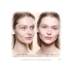 Giorgio Armani - Luminous Silk Foundation - Award Nominee Armani’s Iconic Lightweight Foundation - Luxury - Avvenice