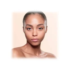 Giorgio Armani - Luminous Silk Foundation - Award Nominee Armani’s Iconic Lightweight Foundation - Luxury - Avvenice